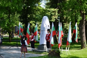 Възстановен е паметникът на Слав Мерджанов