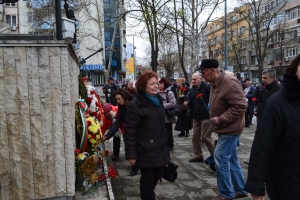 Тракийци празнуваха с президента Първанов